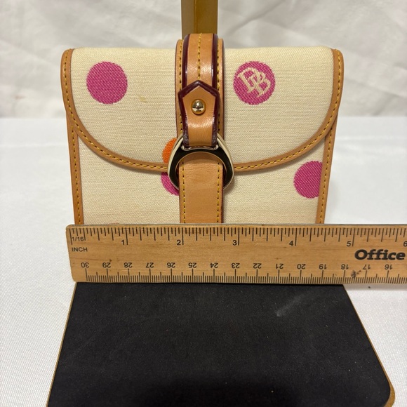 Dooney & Bourke Cream Wallet with Pink and Orange Dots - Picture 11 of 13